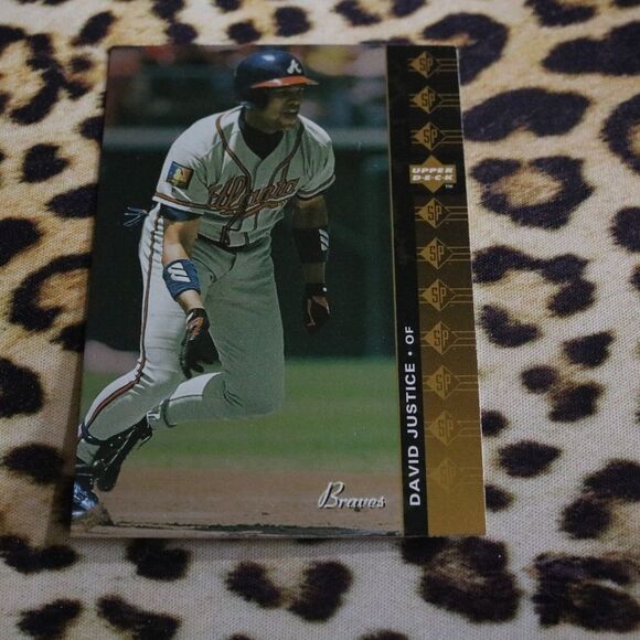 David Justice #50 Baseball Card - Picture 1 of 2